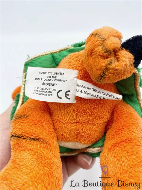 Peluche Tigrou Sapin No L Disney Store Winnie L Ourson Tigre Vert