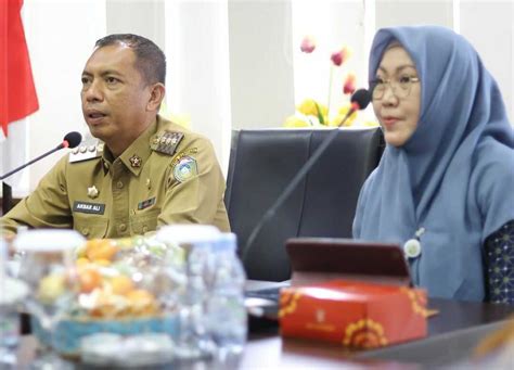 Pemkot Dan Bpjs Kesehatan Tandatangani Rencana Kerja Uhc Tahun