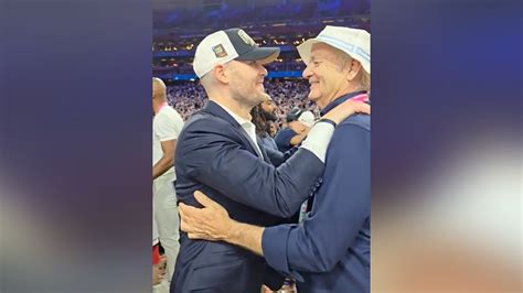 Bill Murray, son Luke celebrate on court after NCAA national championship win - ABC News