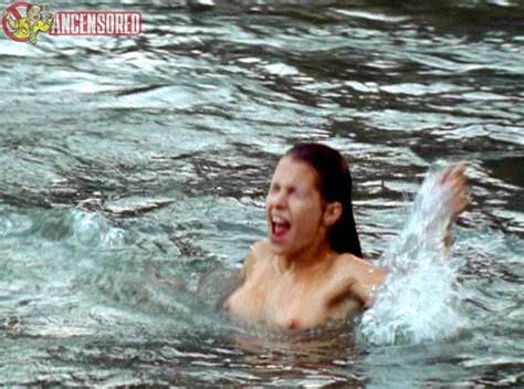 Naked Birthe Wolter in Schulmädchen