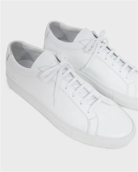 Mens Shoe Trends 2023 6 Styles Including Pedro Pascals Sneakers