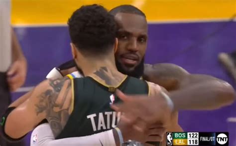 Nba 【影片】險些隔扣當面絕平！泰托姆絲毫沒有「敬老」，賽後談詹皇：我只是用這種方式展現對他的尊重！ 黑特籃球 Nba新聞影音圖片分享社區