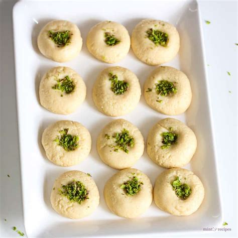 How To Make Malai Sandesh | Bengali Sweets - Mints Recipes