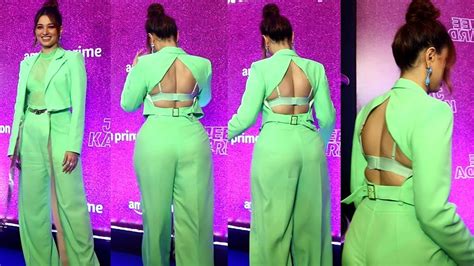 Tamannaah Bhatia Flaunts Her Szzling Back🔥👀 In Green Outfit Jee