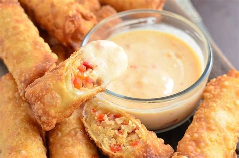 Sweet Chili Chicken Egg Rolls With Creamy Sweet Chili Sauce Will Cook For Smiles