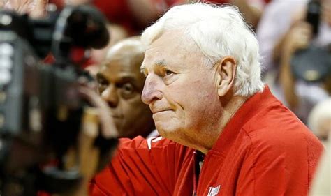 Legendary coach Bob Knight dies at 83, his family announces ...