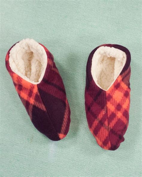 Free Slipper Sewing Pattern For Women • Heather Handmade