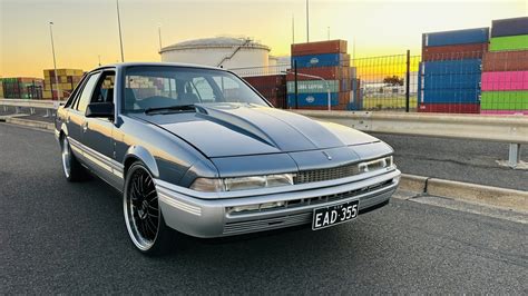 Holden Vl Calais Shannons Club Online Show Shine