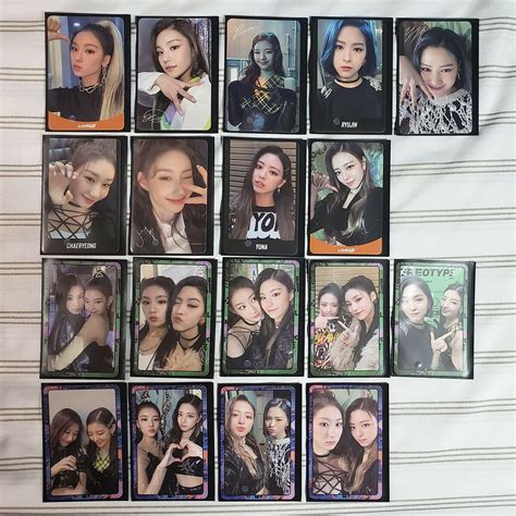 ITZY IT Z ME Official Photocards YEJI LIA RYUJIN CHARRYEONG YUNA