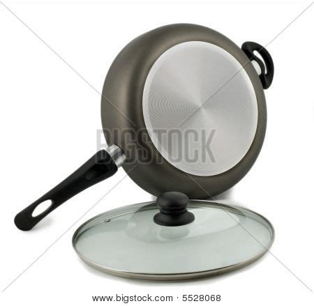 Frying Pan Glass Lid Image & Photo (Free Trial) | Bigstock