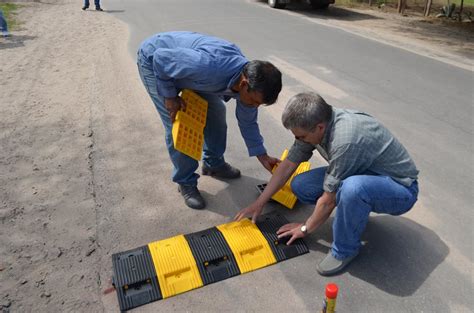 Instalan Reductores De Velocidad En Valle Viejo Catamarca Actual