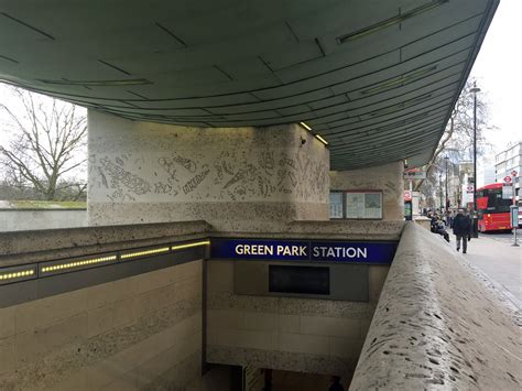 Green Park Station 2012 Step Free Entrance From Piccadilly Flickr