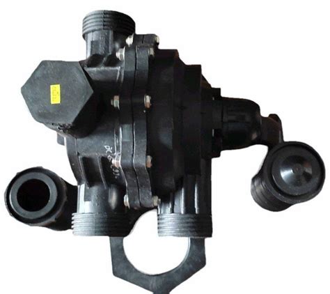 PVC High Pressure 40 Nb Multiport Valve For RO Plant Valve Size 3 8