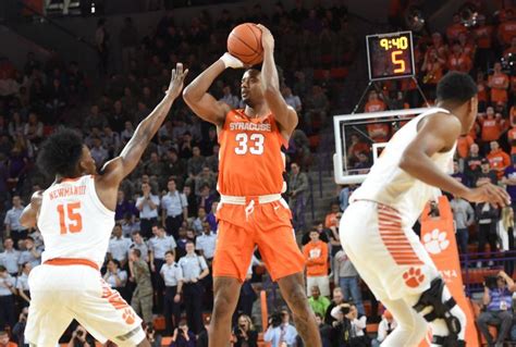 Elijah Hughes Is Second In The ACC In Scoring Has A Syracuse Player