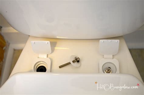 How To Install A Slow Close Toilet Seat - H2OBungalow