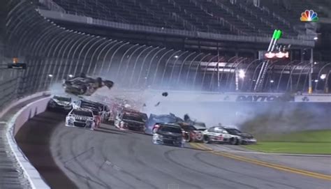 DRAMATIC VIDEO: NASCAR Crash at Daytona Injures Fans | WMAL-FM