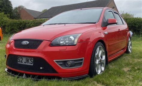 Ford Focus Mk2 ST Pre Facelift Front Bumper Splitter 225 Low Lo Line