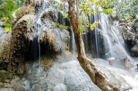 The Sewu Tawangmangu Waterfall - Tawangmangu.net