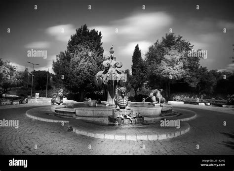 Jacksonville Florida Usa City Skyline At The Fountain Stock Photo Alamy