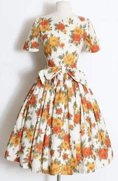 Pin By Sterre Myne On Pins Van Jou In Vintage Dresses Vintage