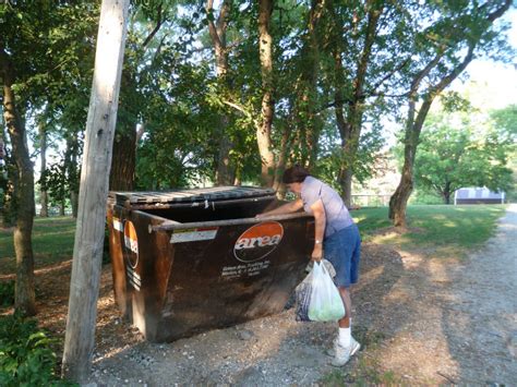 The Horsemeister Blog: Dumpster Diving