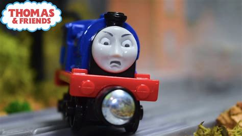 Sir Handel Comes Off The Rails A Bad Day For Sir Handel Thomas