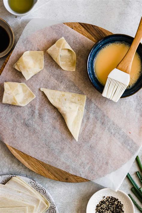 Crispy Crab Rangoon Wontons Easy Weeknight Recipes