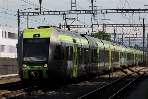 RegioExpress mit BLS Lötschberger RABe 535 107 unterwegs b Flickr