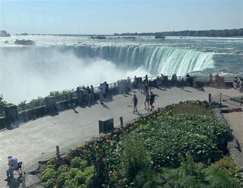 Niagara Watervallen Eerste Rondvaart Achter De Watervallen GetYourGuide