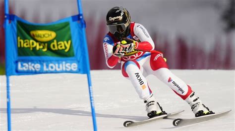 Ski Alpin Coupe Du Monde Dames Lara Gut Behrami Battue Par Sofia