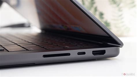 clinging    macbook pro    features  hard