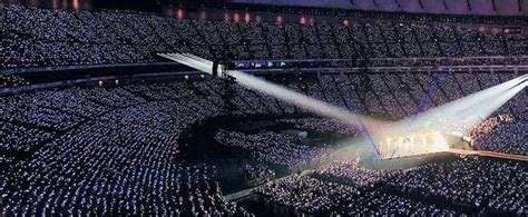 Japanese Fans Fill BTS Gig at Tokyo Dome Despite Controversy @ HanCinema