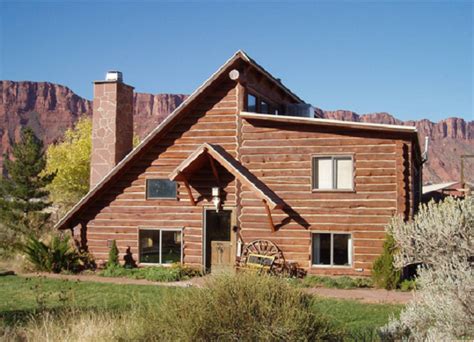 12 Top Moab Cabins & Getaway Accommodations - Cabin Critic