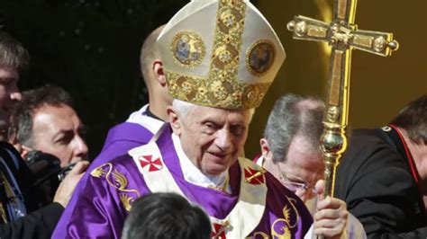 Muri Benedicto Xvi El Papa Te Logo Que Revolucion La Tradici N