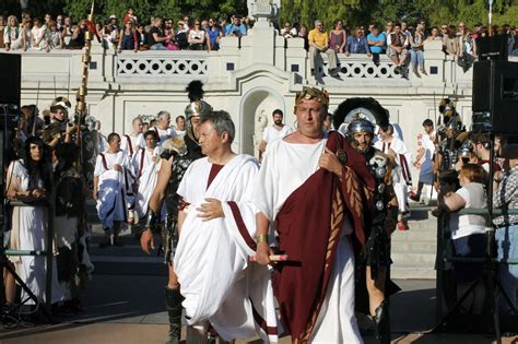 La ciudad de Lugo hierve un año más con la celebración del Arde Lucus