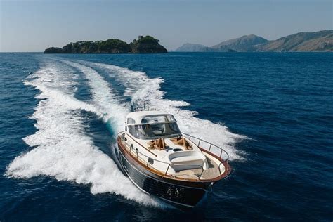 Private Boat Tour To Capri Departing From Positano