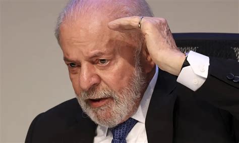 Lula Sofre Queda Em Casa E Cancela Viagem Russia R Dio Studio