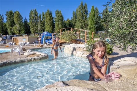 Camping Temps Libre à BOUGE CHAMBALUD Rhône Alpes