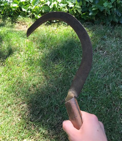 Vintage Sickle Scythe Wheat Grain Sickle Primitive Farm Tool Old