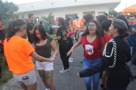 School Spirit Abounds at McArthur High School's Mustang Fest 2025