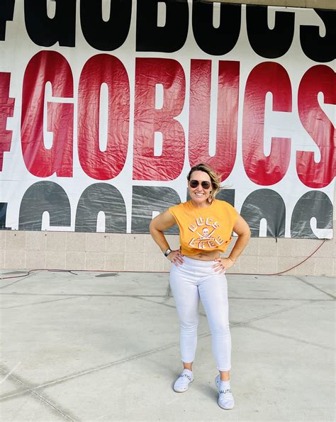 Great time at the Bucs game! : r/sfwMrsCoraCox