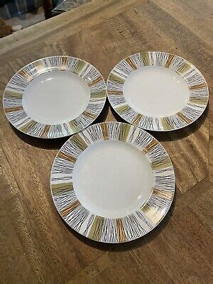 Set Of Three Vintage Midwinter Sienna Side Plates 17 5 Cm By Jessie