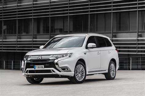 Mitsubishi Outlander 2019 Precios Motores Equipamientos