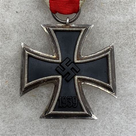 WW2 German EK2 Iron Cross 2nd Class Medal Fitzkee Militaria Collectibles