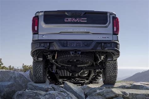 GMC Reveals The All New 2023 Sierra 1500 AT4X AEV Edition