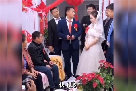 盘点婚礼时的口误爆笑瞬间，第一次结婚没啥经验，让大家见笑了瞬间口误婚礼