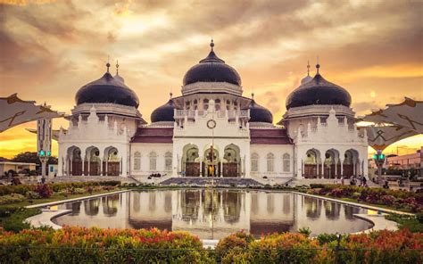 Masjid Paling Indah Di Indonesia