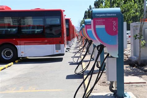 Cómo acelerar la transición energética nuevo estudio apunta al sector