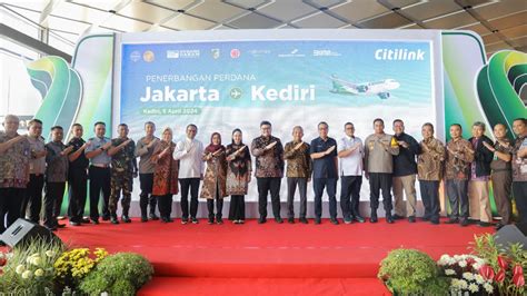 Bandara Dhoho Kediri Resmi Beroperasi, Sekda Kota Kediri Hadiri Inaugural Flight - Bacaini.id