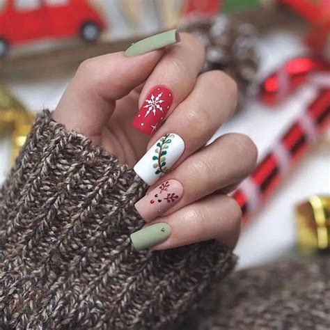 Christmas Nails Christmas Eve False Nails Detachable French Long Almond